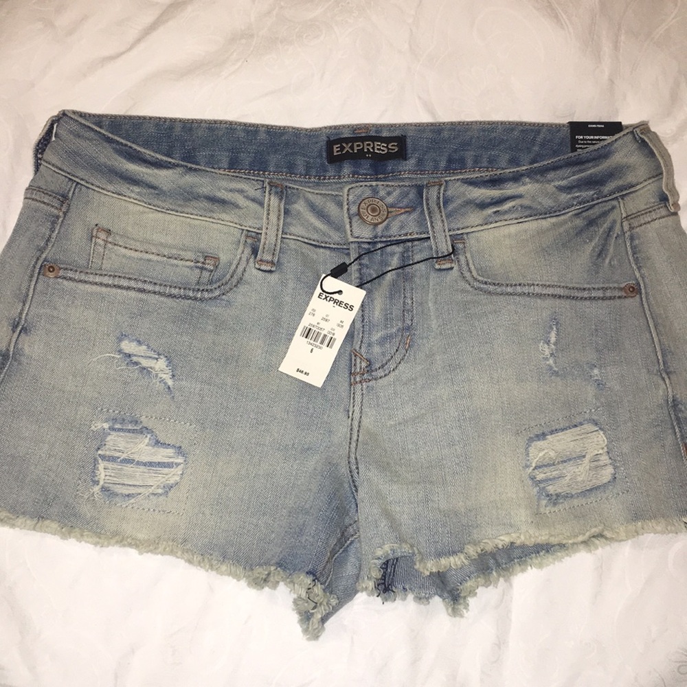 Express shorts